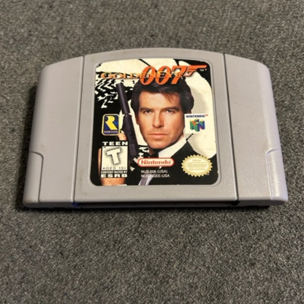 GoldenEye 007 - Nintendo 64 (1997 Original Copy)